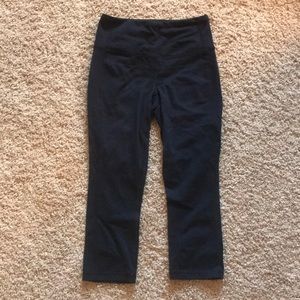 Lucy perfect core Capri legging